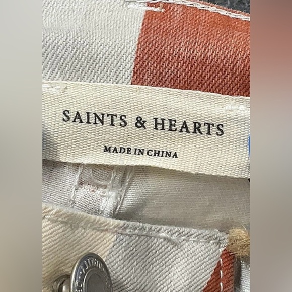 Chic Striped Flare Jeans in Red, White, and Blue - Picture 7 of 7